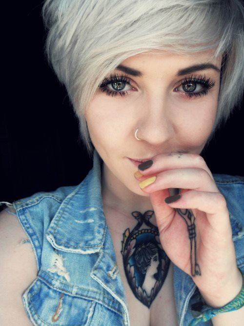 Latest Tattoo Designs and Babes with New Tattooes