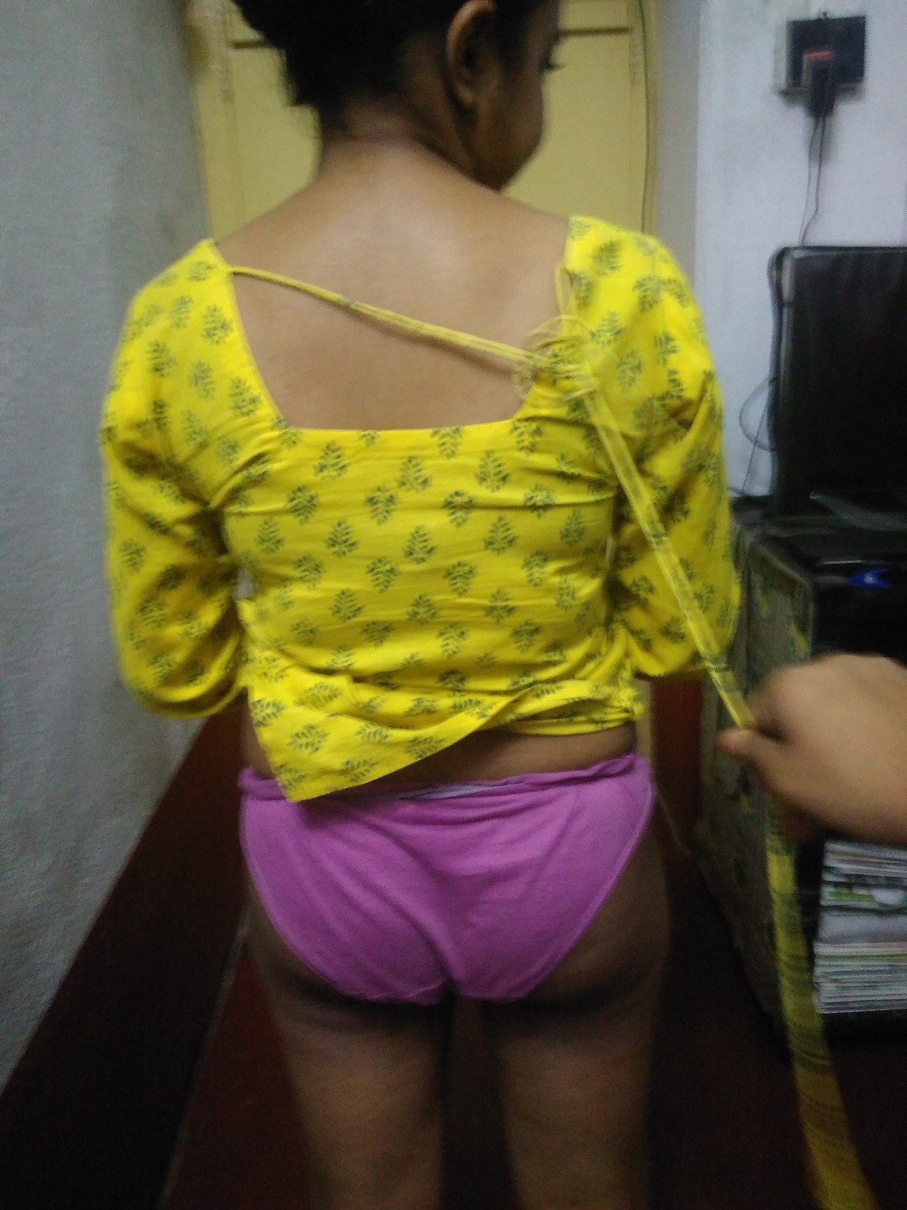 shubhrojit:  My wife undressed for ur hard fuck ….would u like to fuck her like