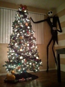 daddydragonandbabyhusky:  ohmywalt71:  geronimo-ni:  shannlalaharry:  This makes me happy but extremely uncomfortable at the same time…. O.o  merry FREAKY ASS christmas.  I LOVE JACK AS MUCH AS THE NEXT GIRL BUT THERE IS A LINE.   I love this!!! Ohmygod