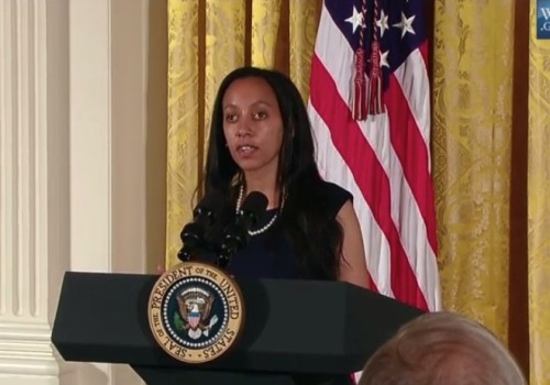 the-perks-of-being-black: “Eritrean-American Haben Girma, who is the first deaf-blind graduate