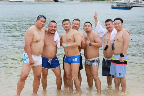 Love Asian Cub