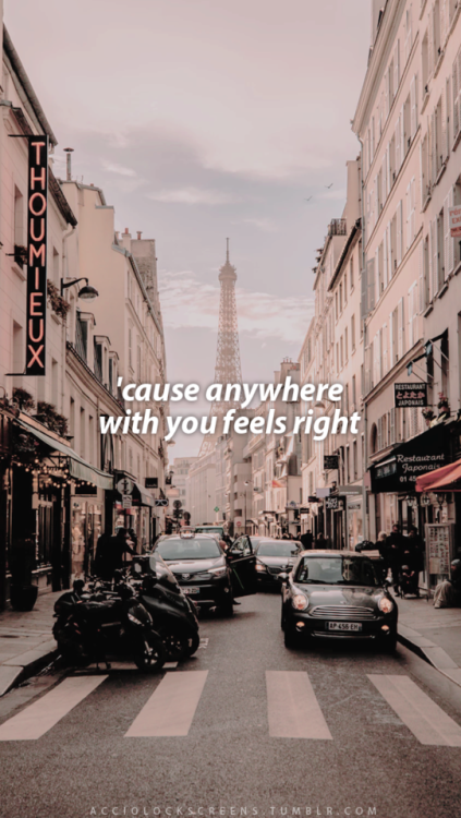 acciolockscreens:  paris in the rain // lauvlike/reblog if saved/usedfollow us for more lockscreens ♡