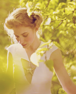 missdisnerd:  #007. Imogen Poots 