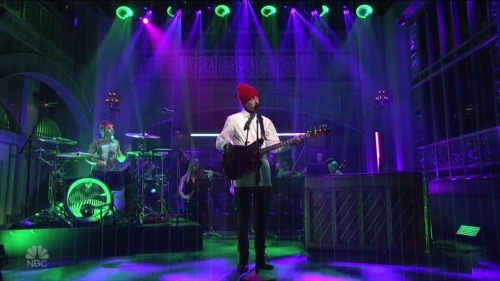 teeentyonepilots:Tøp on SNL