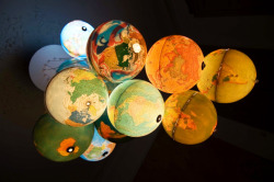 asylum-art:  Globe Chandelier byBenoît Vieuble