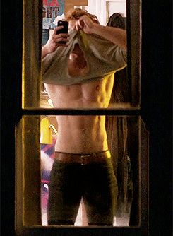 dudenathanbro:Keneti James Fitzgerald “KJ” Apa is a New Zealand actor. He is