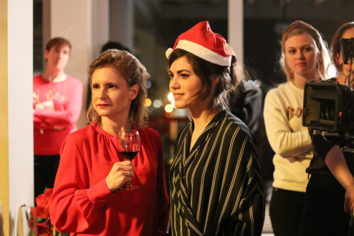 Merry christmas from all of us at ANNE+! Also - meet Esther, played by Kirsten Mulder in episode 4, 