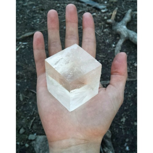 fuckyeahmineralogy: A naturally rhombic specimen of calcite (CaCO3). Well-formed calcite like this i