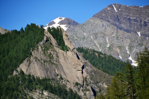 Spot the faultThis photo was captured in Ecrins National Park, one of the 10 national parks in Franc