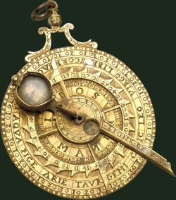 historynet:  Nocturnal, Italy, 17th century. A nocturnal is an instrument used to determine the local time based on the relative positions of two or more stars in the night sky [705x800] 