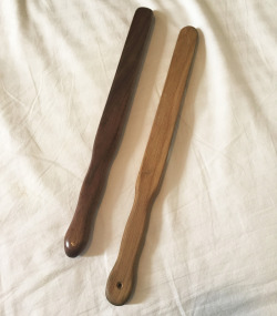 lost-girl-23:  writingdirty:  Many people ask about the photos I post or re-blog of bandaid shaped bruises. They are made by one of two gorgeous hand-made paddles I purchased from the wonderful @anthelian at @touchmywoodshibukitoro. The paddles are called