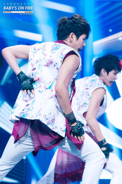 ifnthoya:  120603 | sbs inkigayo© baby's on fire | do not edit/crop/remove watermark  