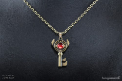 nintendocafe:Legend of Zelda Boss Key Necklace | ฤ Buy-Now! Created by Jon Kay