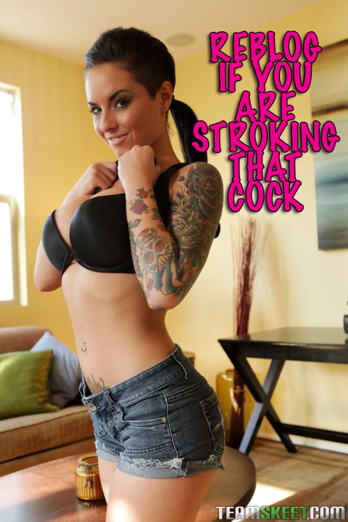 worshipthereevolution: openandfun:late night stroking Leak that cock! 