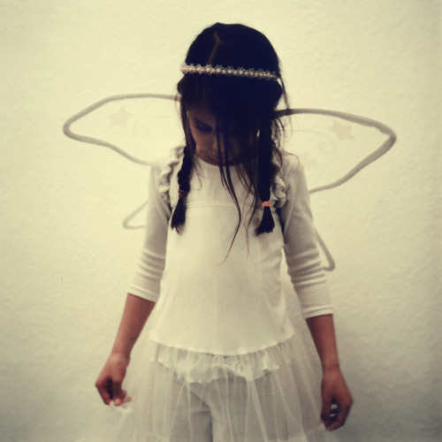 fashionfreakgirl:Saddened Angel