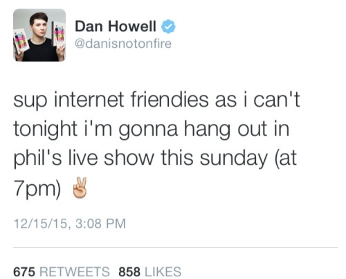 moaninghowell:  Joint liveshow? YES PLEASE