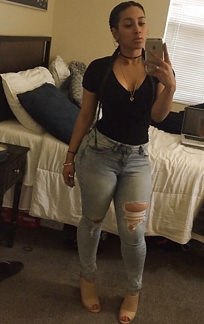 jazziedad:  Sexy&amp;Gorgeous&amp;Curvy Babe 😘 😘 😘 