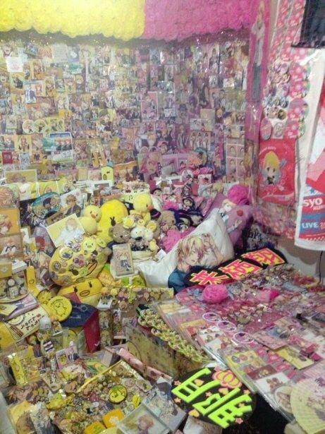 kannagisflameroses:  akashikuroko:  fionabeingstupid:  oh you like that character?