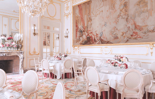 joli-boudoir:The beautiful and luxurious Ritz Hotel in Paris, Place Vendôme