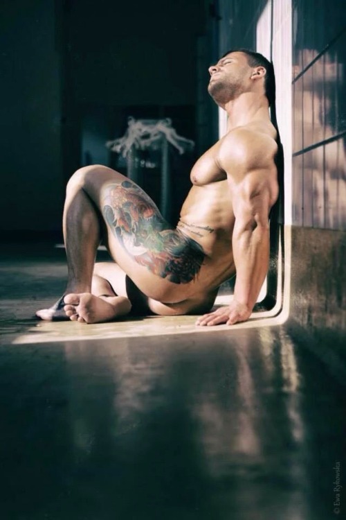 irishenko:  Http://irishenko.tumblr.com