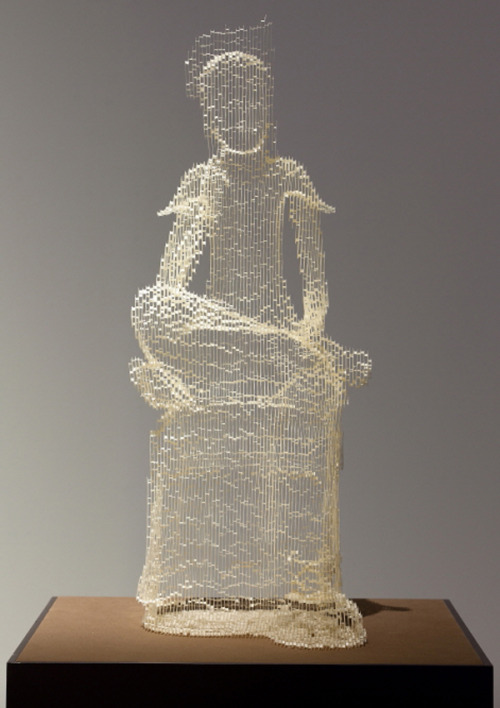 myampgoesto11: Paper sculptures by Ho Yoon Shin