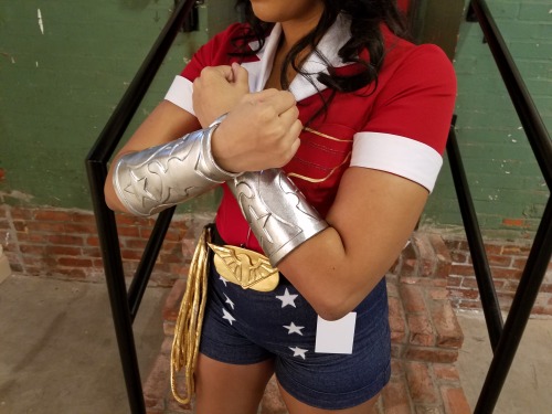 rainbowredwood: So I was reminded about Huntsville Comic Con last minute so, I made this DC Comics Bombshells version of Wonder Woman Cosplay in 2 days!  I have been wanting to cosplay Wonder Woman for years now and am so glad I finally got to get my
