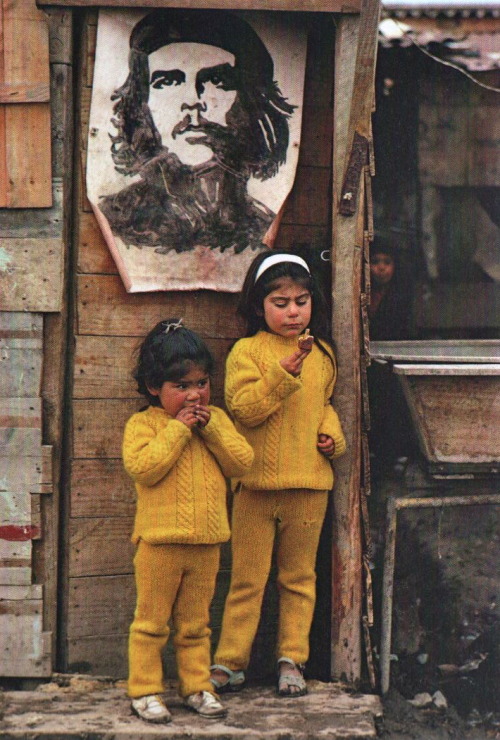 endilletante:  Raymond Depardon, Santiago, Chili, 1971. 