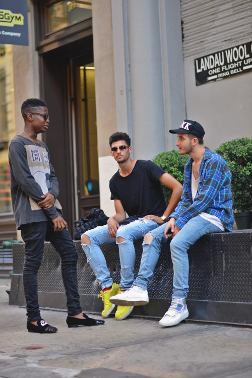 valentine-illest:  philquake:  MP-CARV    MP-CARVFashion x Girls