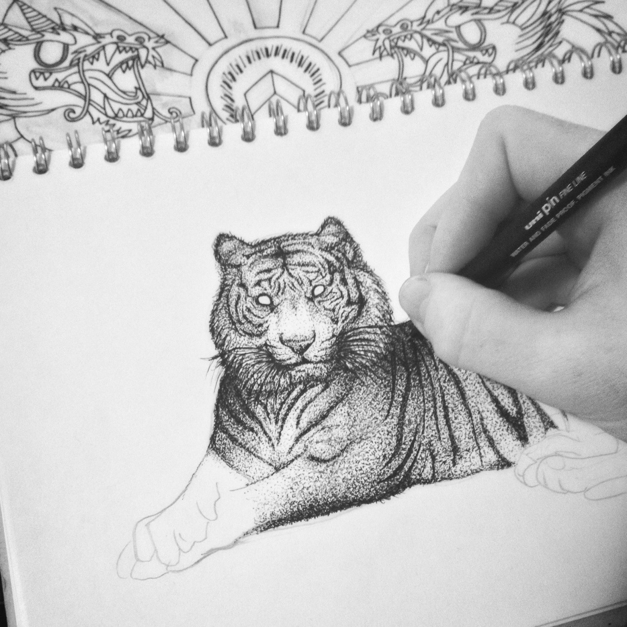 jackerynorthall:  Drawing dots gets real tedious after a while 