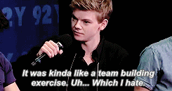 the-magical-fairy-newt:  CAN WE TALK ABOUT THE FACT THAT THOMAS IS A NON ARTY, SOCIALLY