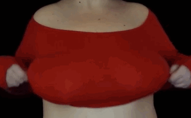 sexycutegifs:  my first gif! enjoy this boob drop!