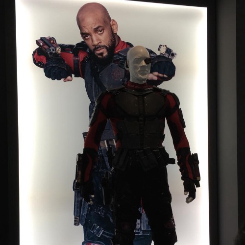 longlivethebat-universe:  Warner Bros. studio tour Suicide Squad display