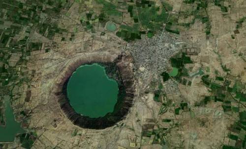 Lonar: crater in basaltLonar crater in the Maharashtra province of India was long thought to be of v