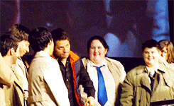 wearetusdayassbut:cactusmisha:misha frolics with his army of castiels and then shoo’s them away xtum
