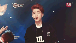 Ikimjongin:  (┛◉Д◉)┛彡┻━┻  