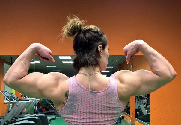 zimbo4444:  ..Natalya Kovalyova..gym visit off-season.. 💪🏼😺👍🏼 