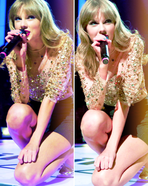 cherryswaves: &ldquo;When you’re singing you can hear the echo of people in the audience s