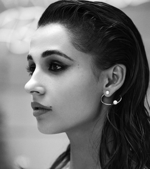 bwgirlsgallery:Naomi Scott by Matias Indjic for Elle India - June 2019.