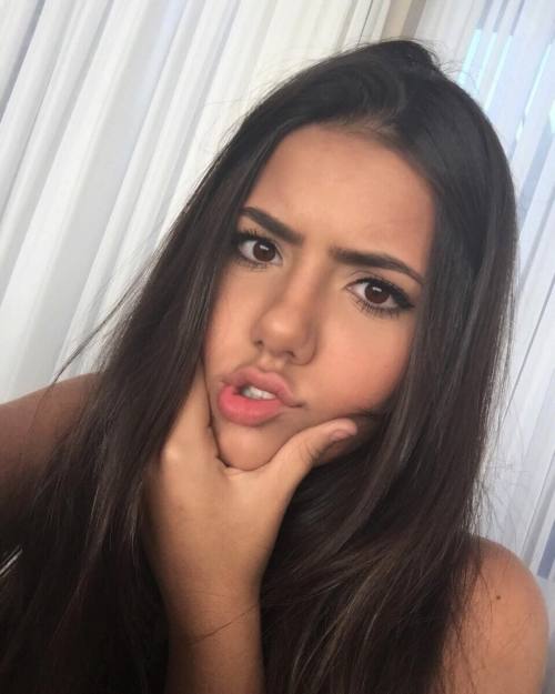 http://streetgrl.tumblr.com/post/154727172537