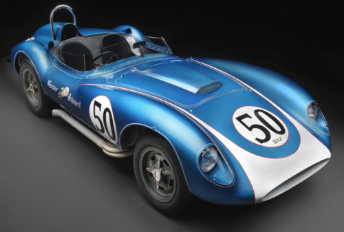 carsthatnevermadeitetc: Scarab, 1958. The brain child of racing driver Lance Reventlow who