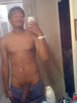 allkindsofblackdudes:  Goofy Grin 