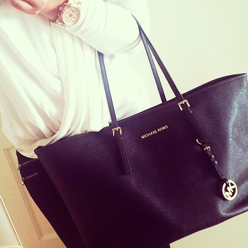 rosyjoy:  ❋ rosy blog following back similar ❋