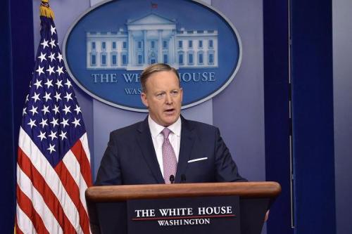 theauspolchronicles:theauspolchronicles:Sean Spicer has told the press that Trump has a “tremendous 