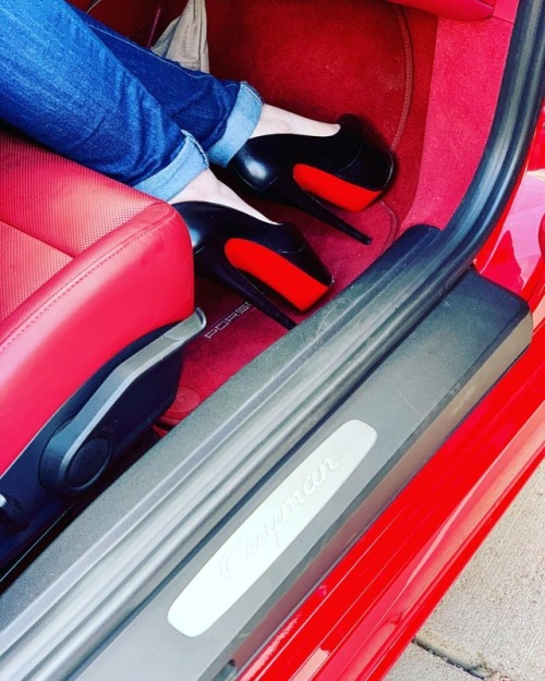 Seeing red with the #porsche #cayman #718cayman ! #redbottoms #christianlouboutin #highheels #platfo