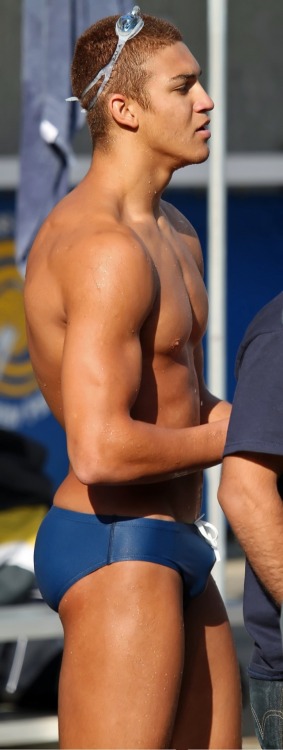 Speedoclassics:  An Often Re-Blogged Swimmer - For Many Obvious Reasons. Love How