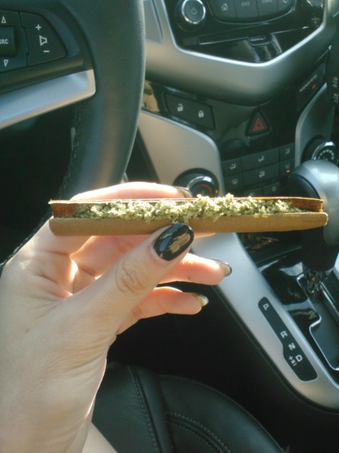 4e2o:  skate n weed