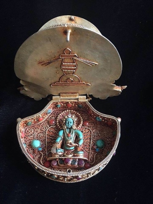 Masterpiece Tibetan Buddhist Silver Double Ghau Prayer Box crafted with Gem Inlay of Lapis Coral Tur