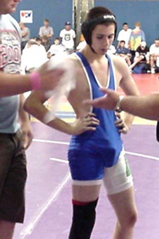 joxxtrap:  Wrestlers… yum!