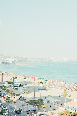 emptyenchantress:  Smells Like Teen Spirit | via Tumblr on We Heart Ithttp://weheartit.com/entry/90722573/via/notmorphinesara