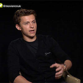 peteparkrrs:Tom Holland + hand movements